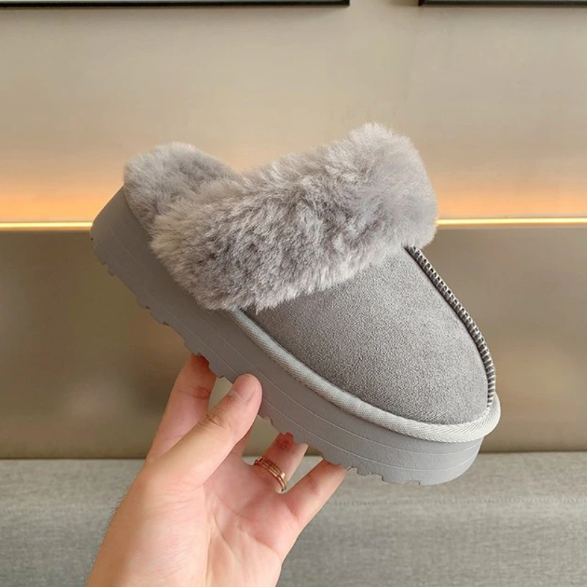 Velora Cozy Slippers