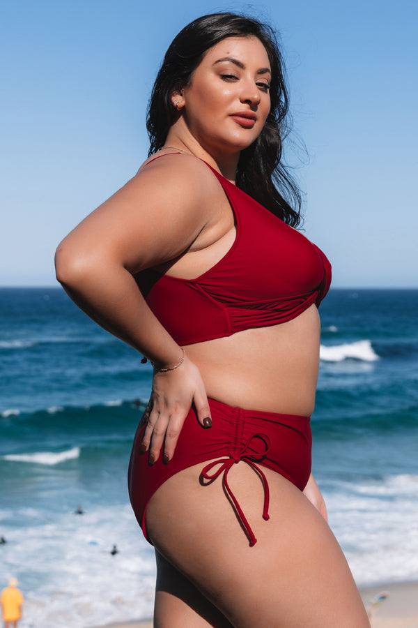 Plus Size Twist Front Solid Color High Waisted Bikini Set