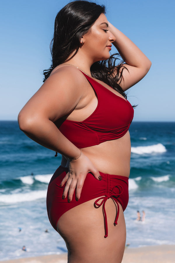 Plus Size Twist Front Solid Color High Waisted Bikini Set