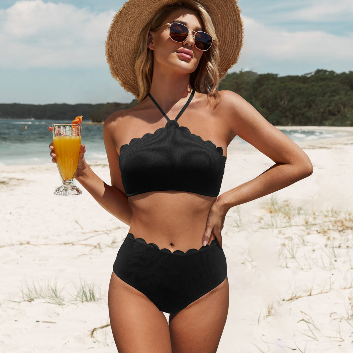 Scolloped Hem Halter Neck Solid Color Bikini Set